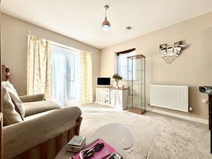 Living Room- click for photo gallery